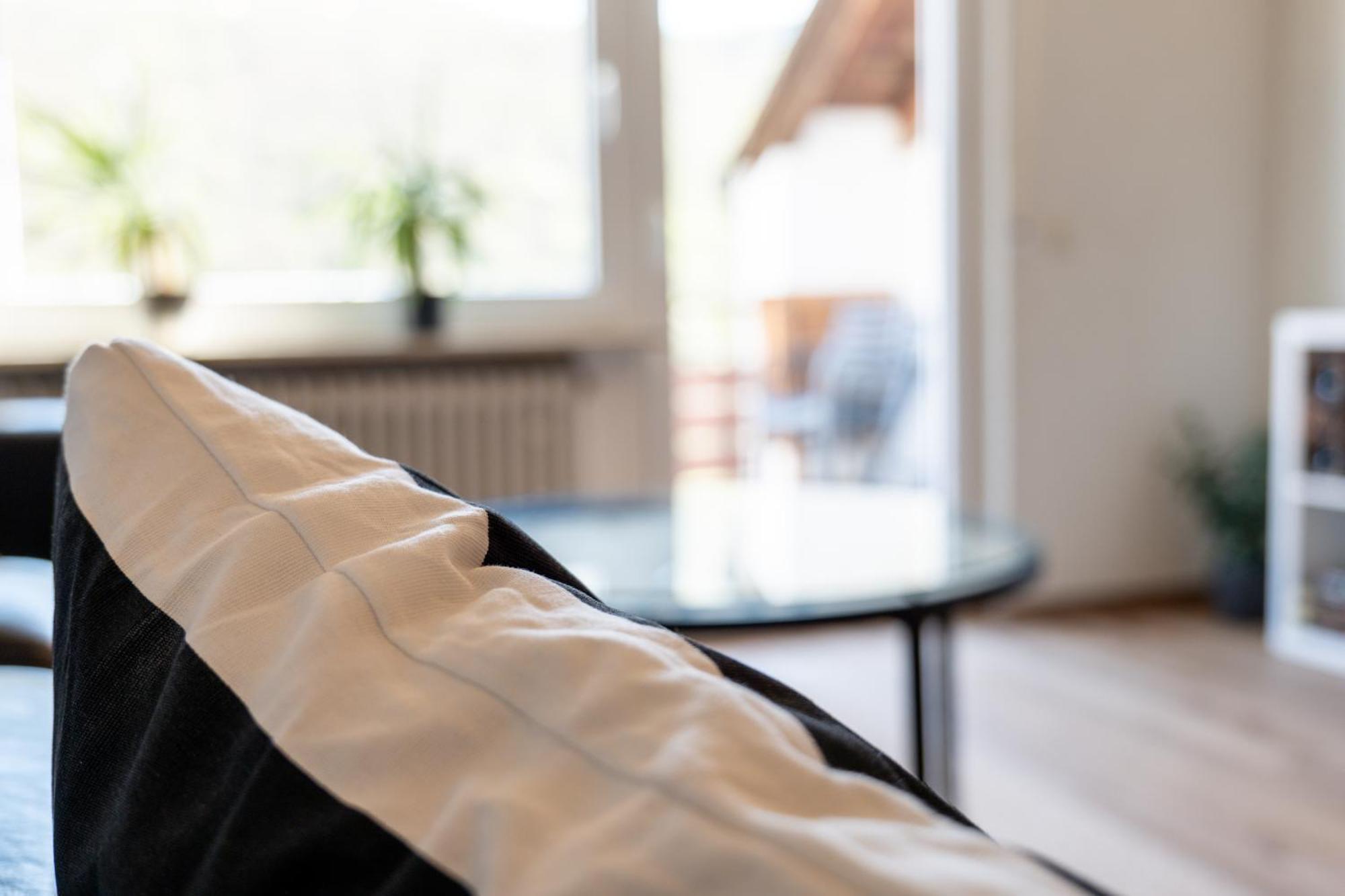 Riesling Appartement For 2 - 4 People - Billiards - Balcony With Mosel View - Parking - Wine Barrel Bar - Fully Equipped Kitchen - Netflix - Waiputv - 3 Km From Cochem Klotten Extérieur photo