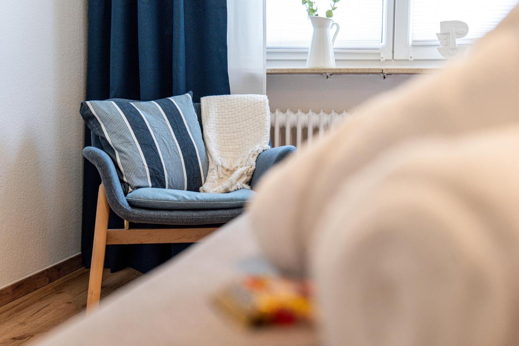 Riesling Appartement For 2 - 4 People - Billiards - Balcony With Mosel View - Parking - Wine Barrel Bar - Fully Equipped Kitchen - Netflix - Waiputv - 3 Km From Cochem Klotten Extérieur photo