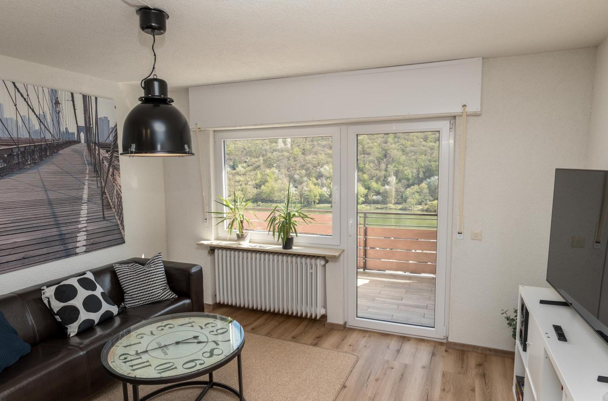 Riesling Appartement For 2 - 4 People - Billiards - Balcony With Mosel View - Parking - Wine Barrel Bar - Fully Equipped Kitchen - Netflix - Waiputv - 3 Km From Cochem Klotten Extérieur photo
